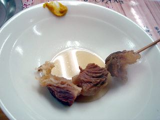 「松ぼっくり」おでんすじ