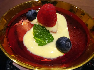 「湯木 新店」