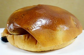 黒豆パン