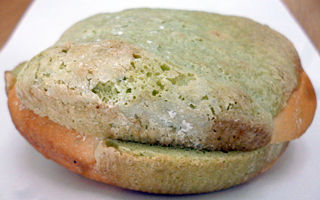 大人の抹茶と小豆のマカロンサンド