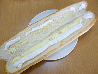 ナイススティック<粒入りマロンクリーム&ホイップ>