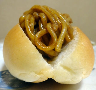 こだわりソースの焼きそばパン