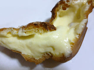 贅沢なシュークリーム