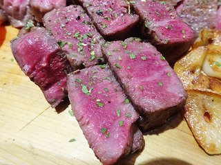 「肉バル3丁目」