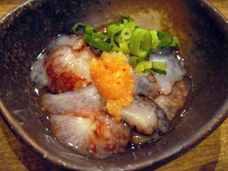 「立ち飲み処 ○」赤なまこ