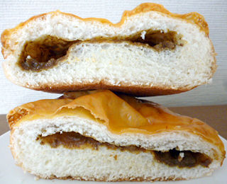 こんがりチーズカレーパン
