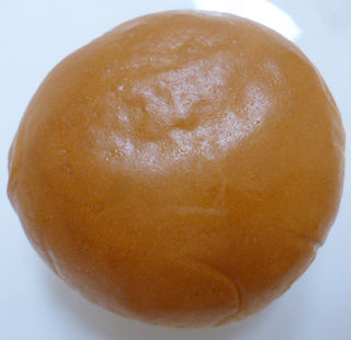 薄皮はちみつレモンクリームパン