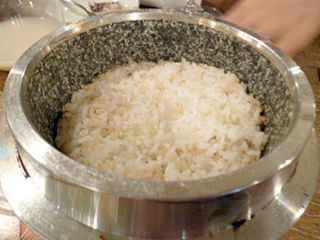 「korean cafe dining dammi」