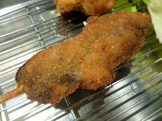 「串カツまる」