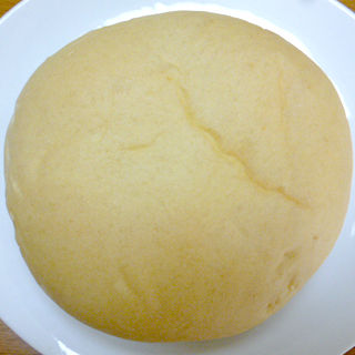 ごろっと豆あんぱん<宇治抹茶ホイップ>