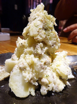 「炭火焼鳥 赤白」
