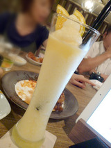 「korean cafe dining dammi」