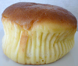 あずきホイップクリームパン