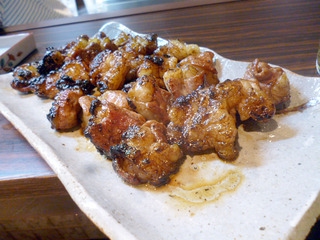 「炭火焼鳥 温」