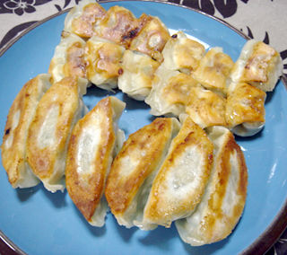 「餃子工房RON」
