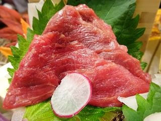 「肉寿司」
