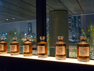 「Whisky Bottle Bar DEN」