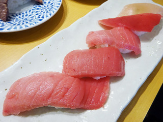 「大起水産」