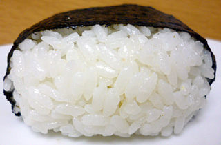 具たっぷりおむすび タルタルとチキン南蛮