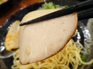 「ばくだん家」
