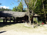 「Baan Tong Luang」