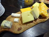 「チーズクラフトワークス&グリル茶屋町」