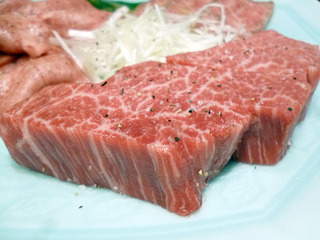 「食道園」