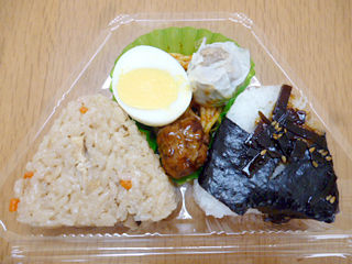 おむすび&おかずセット