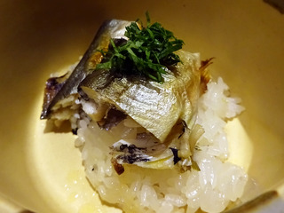 「湯木 新店」