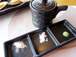 「はまぐり庵」