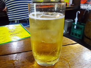 「カミナリ酒店」