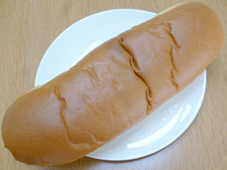 牛乳パン<十勝産牛乳入りミルククリーム>