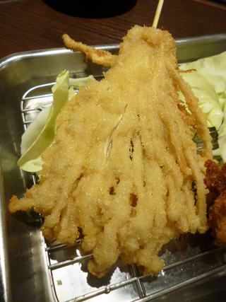 「串カツまる」
