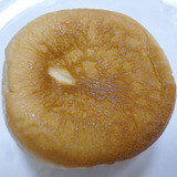 たっぷりクリームパン