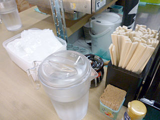 「立ち呑処 ぎふや」