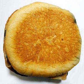 黒豆パン