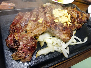 「いきなりステーキ」