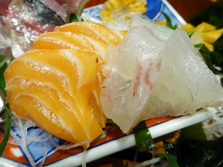 「魚哲」