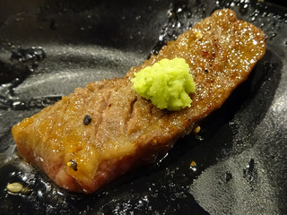 「牛兆」
