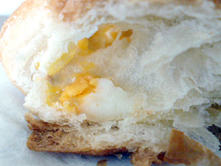 うずまきデニッシュ<メロンクリーム&ミルククリーム>