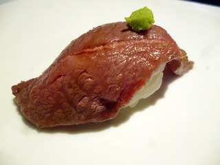 「听 心斎橋店」