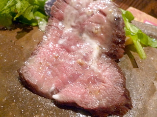 「萬野屋」