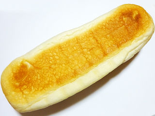 牛乳パン<淡路島牛乳>