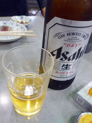 「岡室商店」