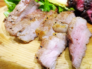 「炭焼きMEAT」