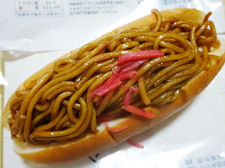 こだわりソースの焼きそばパン