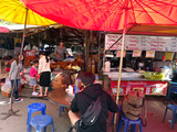 「Waroros Market」