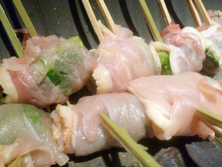 「六角鶏梅田堂山店」
