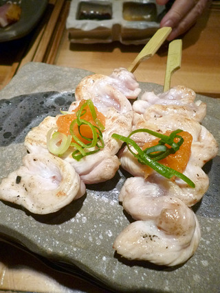 「六角鶏梅田堂山店」