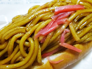 こだわりソースの焼きそばパン